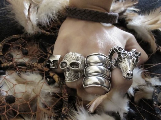 skull rings